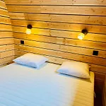 キャンプ場 Domaine De L'ours / Saint-Urcize