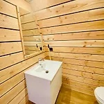 Domaine De L'ours / キャンプ場 3*