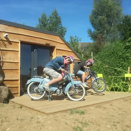 Domaine De L'ours / Saint-Urcize