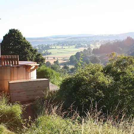 אתר קמפינג Domaine De L'ours /