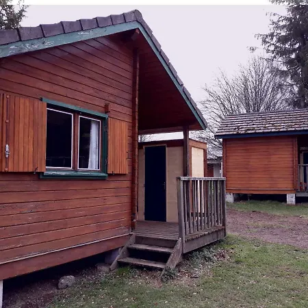 营地 Domaine De L'ours / 3*